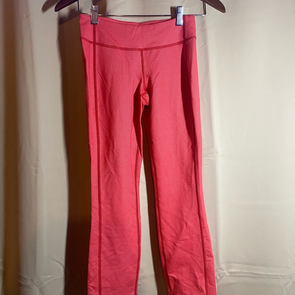 Coral Lululemon leggings